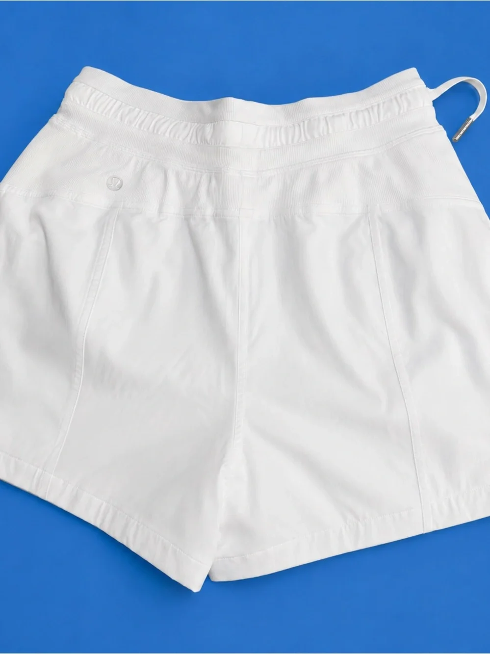 lululemon athletica White Drawstring Athletic Shorts size 4